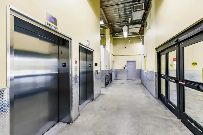modern self storage