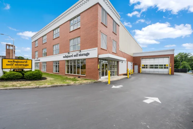 self storage units Philadelphia