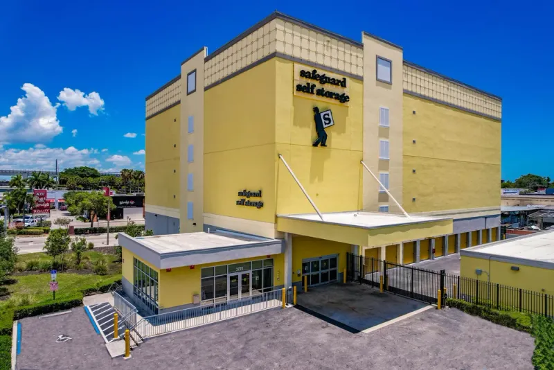 self storage units Miami