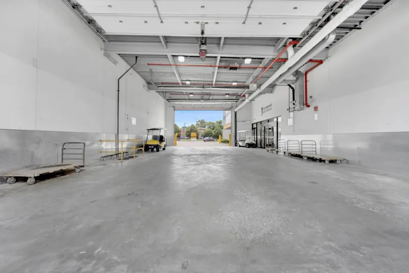 indoor unloading bay