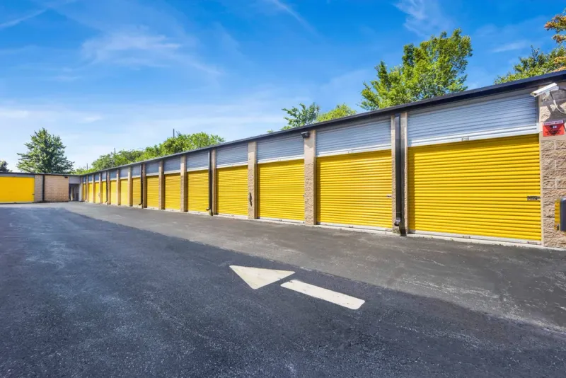 drive up storage