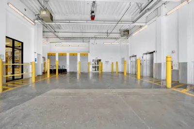 indoor unloading bay