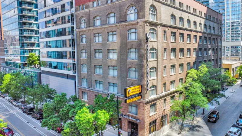 self storage units Chicago